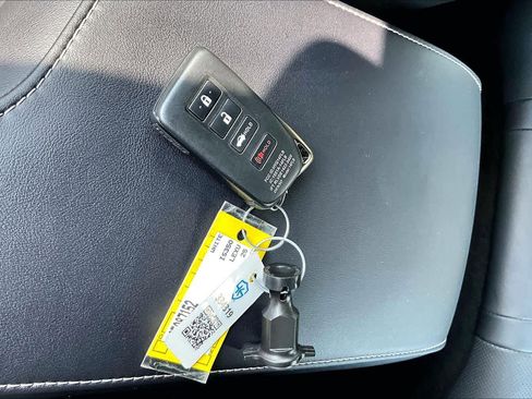 Used 2025 Lexus IS 350 F Sport w/ Accessory Package image 15