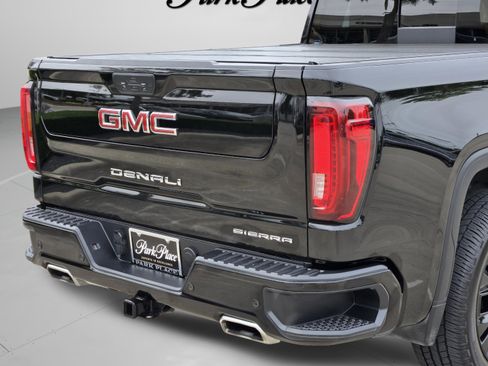 Used 2022 GMC Sierra 1500 Denali w/ Denali Premium Package AWD/4WD image 40