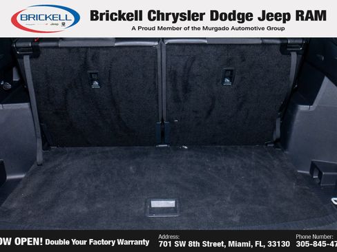 Used 2025 Volkswagen Atlas SE FWD image 10