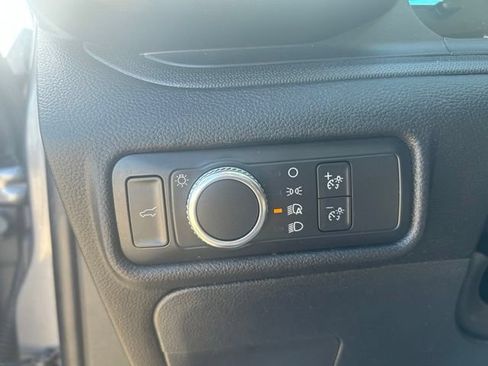 Used 2022 Ford Explorer 4WD image 18