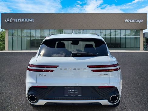 Certified 2025 Genesis GV70 3.5T Sport image 6