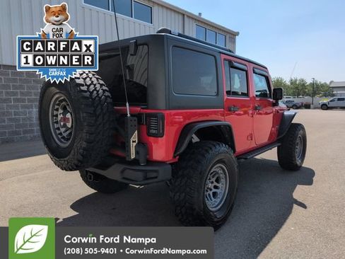 Used 2018 Jeep Wrangler Unlimited Rubicon AWD/4WD image 3