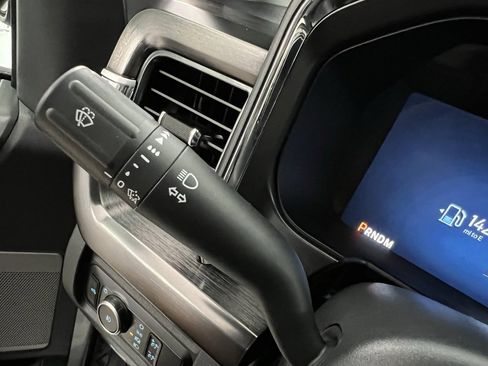 Used 2024 Ford F350 Lariat image 35