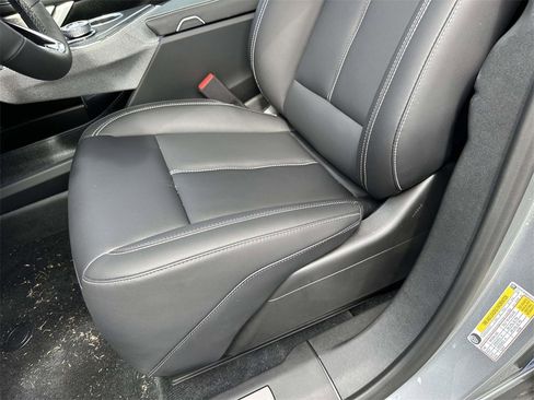 New 2025 Cadillac Optiq Sport 1 image 15