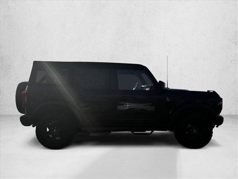Used 2024 Ford Bronco Black Diamond image 4