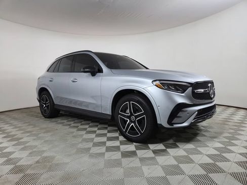 Certified 2026 Mercedes-Benz GLC 300 4MATIC image 1