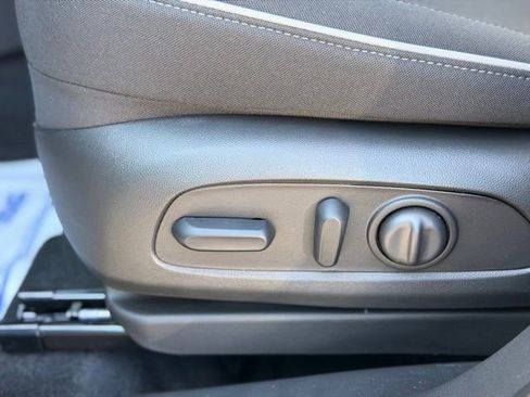 New 2026 Chevrolet TrailBlazer LT w/ Convenience Package FWD image 21