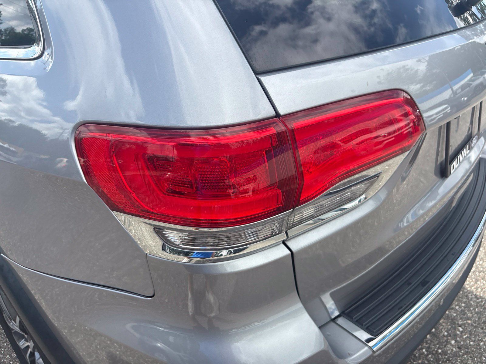 Used 2019 Jeep Grand Cherokee Limited w/ Luxury Group II RWD image 13