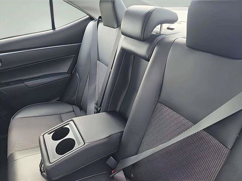 Used 2015 Toyota Corolla S FWD image 17