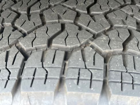 Used 2025 Chevrolet Silverado 1500 High Country w/ Midnight Edition image 29