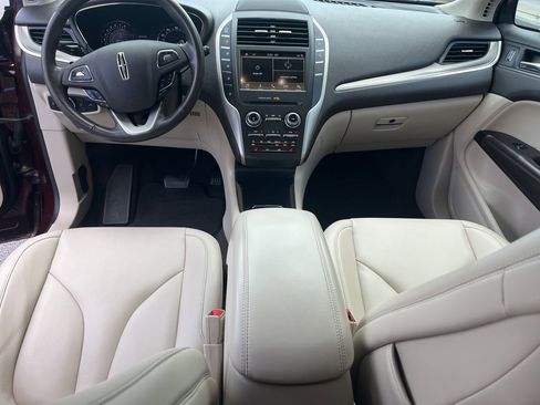 Used 2018 Lincoln MKC Premiere image 17