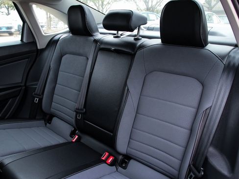 New 2026 Volkswagen Jetta SE image 28