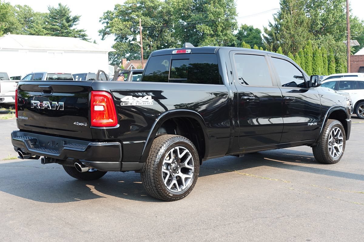 Used 2025 RAM 1500 Laramie w/ Sport Appearance Package AWD/4WD image 3