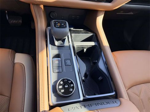 New 2026 Nissan Pathfinder Platinum image 22