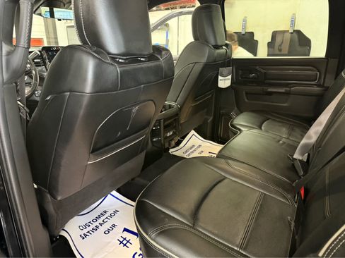 Used 2022 RAM 3500 Limited AWD/4WD image 28