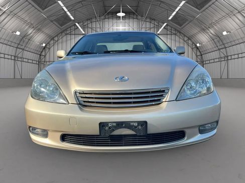 Used 2004 Lexus ES 330 image 4