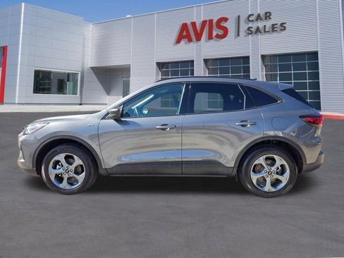 Used 2025 Ford Escape ST-Line AWD/4WD image 11
