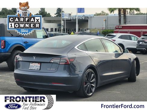 Used 2020 Tesla Model 3 Performance image 4