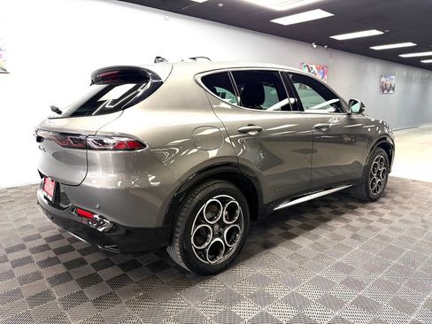 Used 2024 Alfa Romeo Tonale Ti AWD/4WD image 15