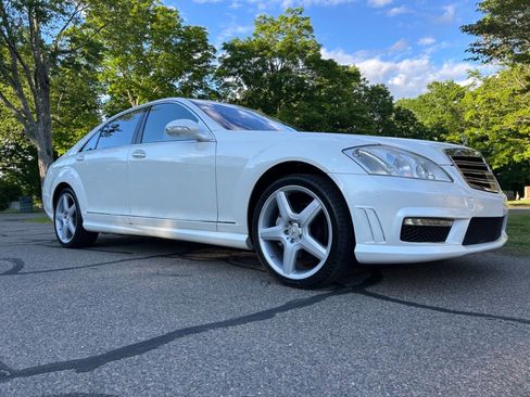 Used 2009 Mercedes-Benz S 550 4MATIC image 1