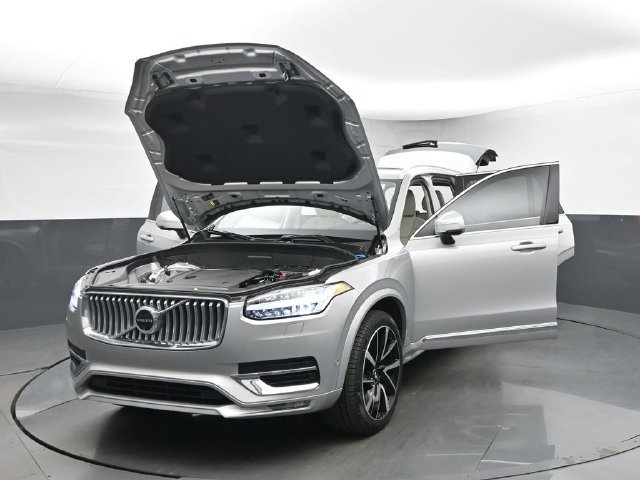 Used 2024 Volvo XC90 B6 Plus w/ Protection Package Premier AWD/4WD image 52