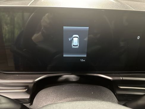 New 2026 Kia Sportage EX w/ EX Panorama Roof Package image 21