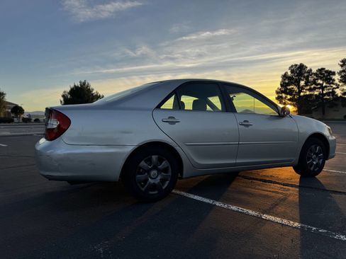 Used 2003 Toyota Camry LE image 14