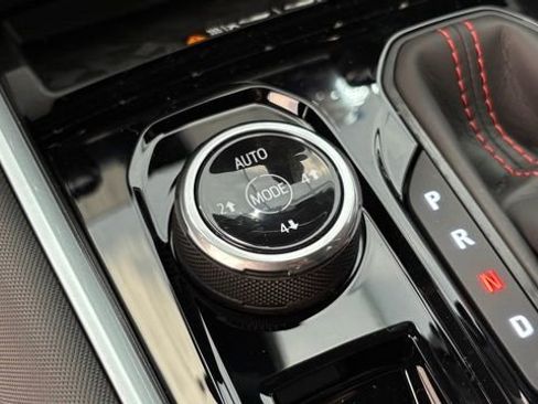 New 2026 Chevrolet Colorado Z71 image 42