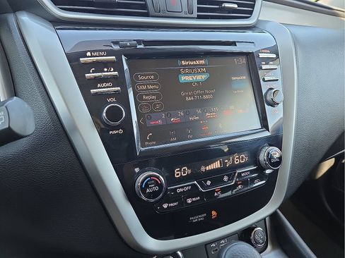Used 2019 Nissan Murano S FWD image 15