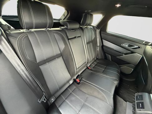 Used 2019 Land Rover Range Rover Velar R-Dynamic SE AWD/4WD image 18