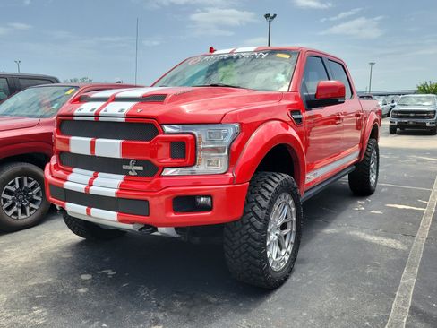 Used 2018 Ford F150 Lariat w/ Equipment Group 502A Luxury AWD/4WD image 3