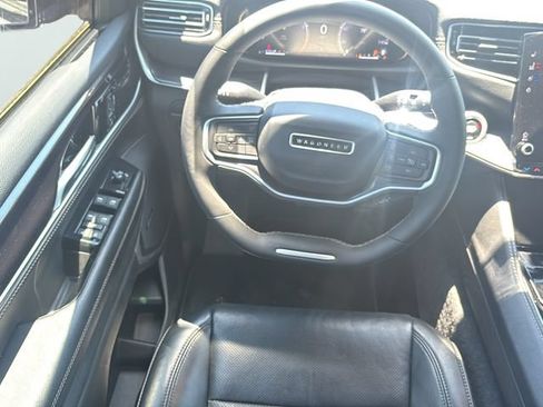 Used 2024 Jeep Wagoneer L 4WD w/ Convenience Group I image 19
