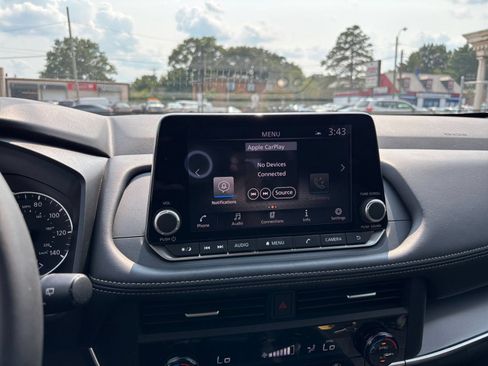 Used 2026 Nissan Rogue SV FWD image 20