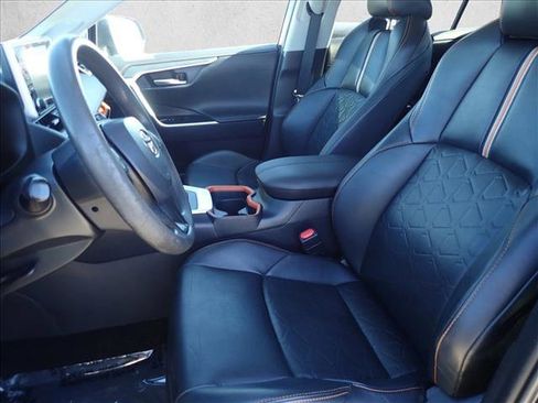 Used 2019 Toyota RAV4 Adventure image 12