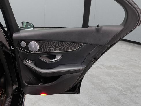 Used 2015 Mercedes-Benz C 300 4MATIC Sedan image 30