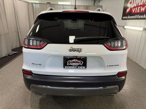 Used 2019 Jeep Cherokee Limited AWD/4WD image 5