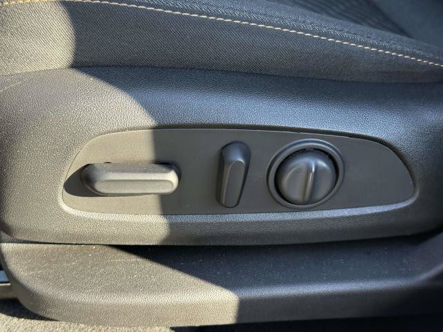 Used 2019 Chevrolet Equinox LT AWD/4WD image 11