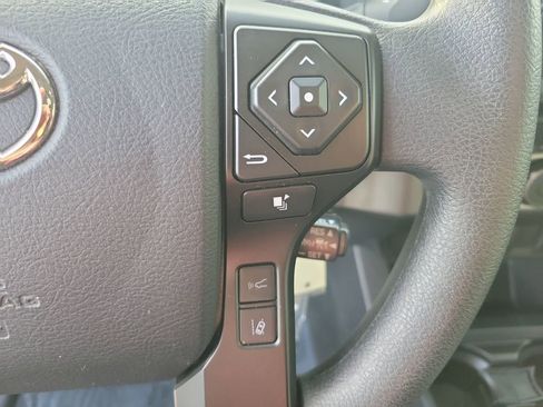 Used 2023 Toyota Tacoma SR image 29