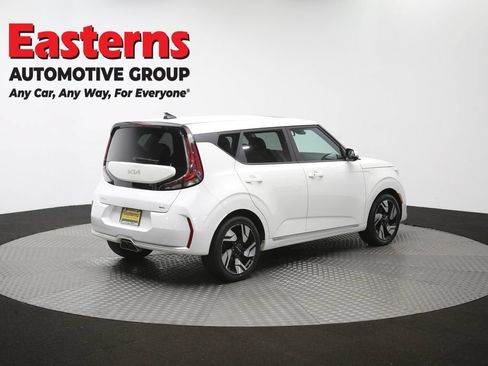 Used 2023 Kia Soul GT-Line FWD image 41