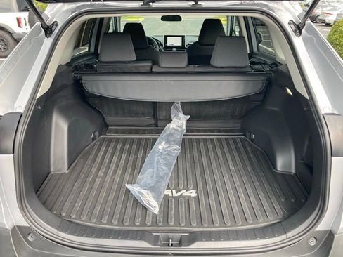 Used 2025 Toyota RAV4 XLE w/ Weather Package image 7