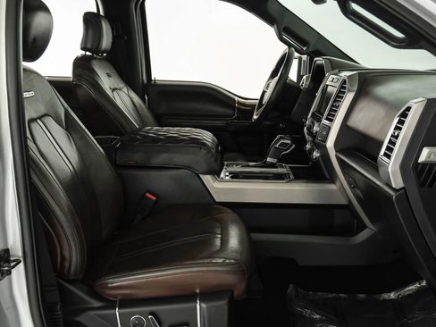 Used 2015 Ford F150 Platinum w/ Equipment Group 701A Luxury RWD image 28