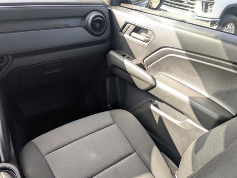 Used 2024 Chevrolet Colorado Trail Boss image 17