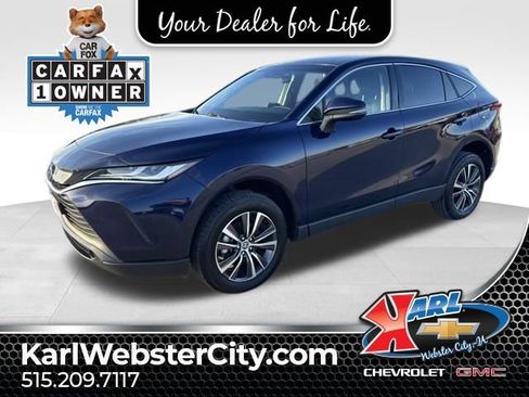 Used 2023 Toyota Venza LE image 1