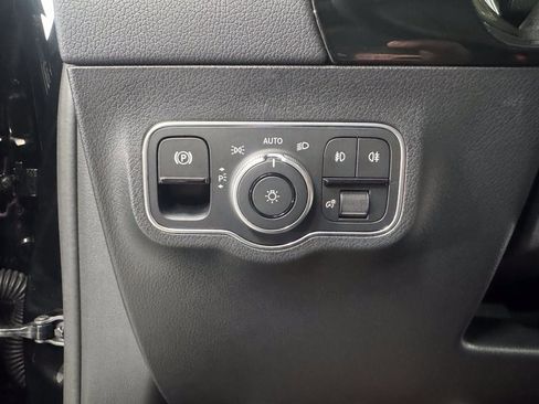 Certified 2026 Mercedes-Benz GLA 250 4MATIC image 9