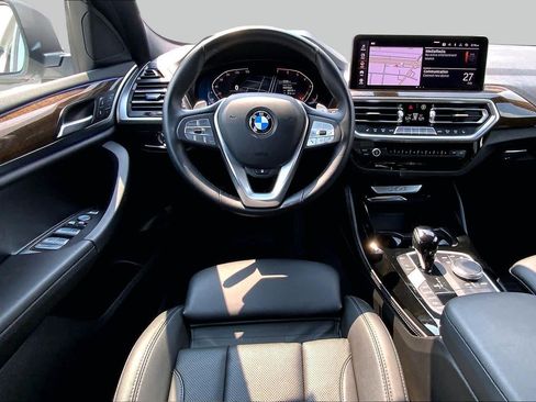Used 2022 BMW X4 xDrive30i w/ Convenience Package AWD/4WD image 6