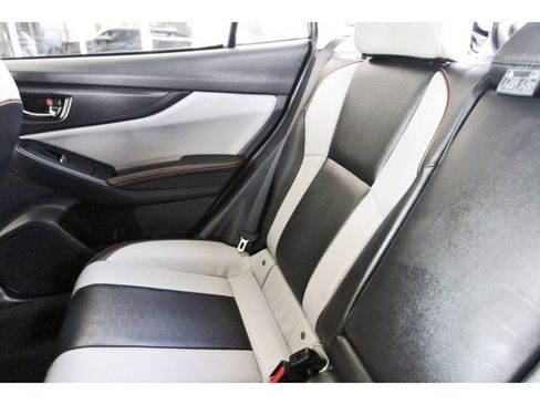 Used 2019 Subaru Crosstrek 2.0i Limited AWD/4WD image 11