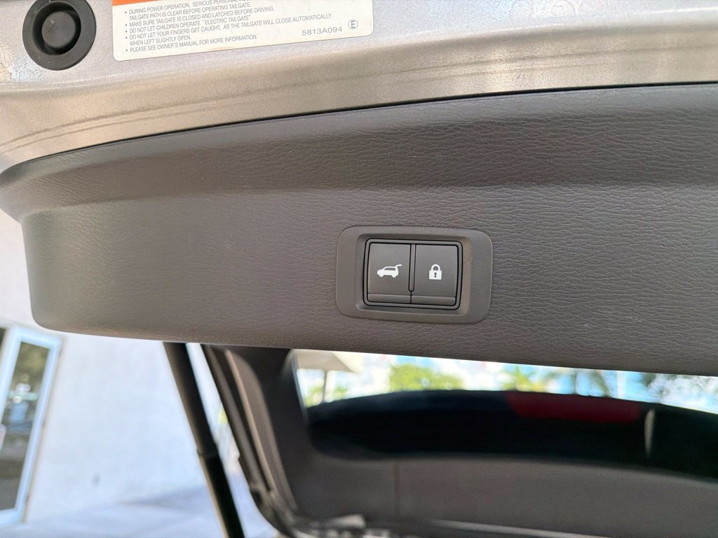 Used 2022 Mitsubishi Outlander SEL AWD/4WD image 38