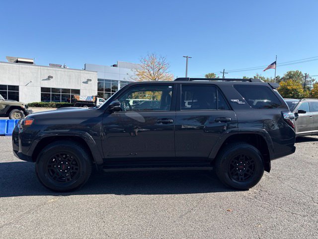 Used 2024 Toyota 4Runner TRD Off-Road Premium w/ Off Road Premium Plus Package AWD/4WD image 25