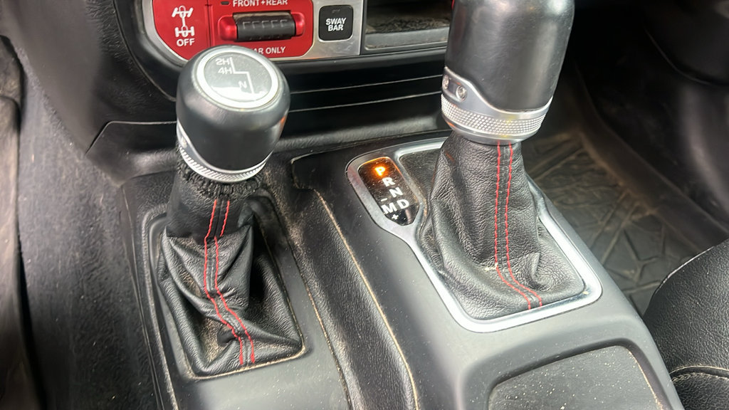 Used 2020 Jeep Wrangler Unlimited Rubicon AWD/4WD image 14