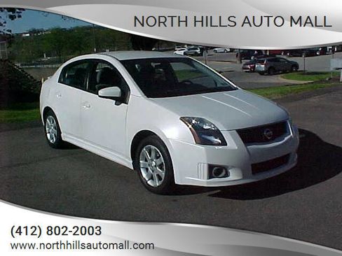 Used 2010 Nissan Sentra 2.0 SR image 1